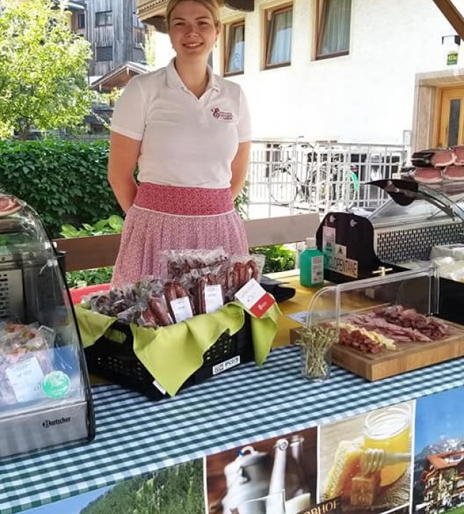 Bauernmarkt 001.jpg