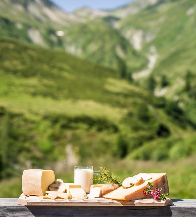Almsommer Stoankasern 02.jpg