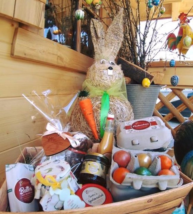 Ein Osternest voller guter Sachen 01.jpg