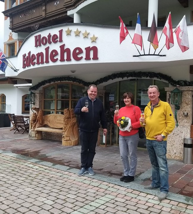 Die ersten Gäste sind da 02.jpg