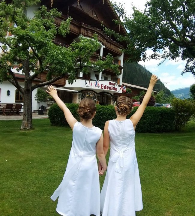 Erstkommunion im Edenlehen.jpg