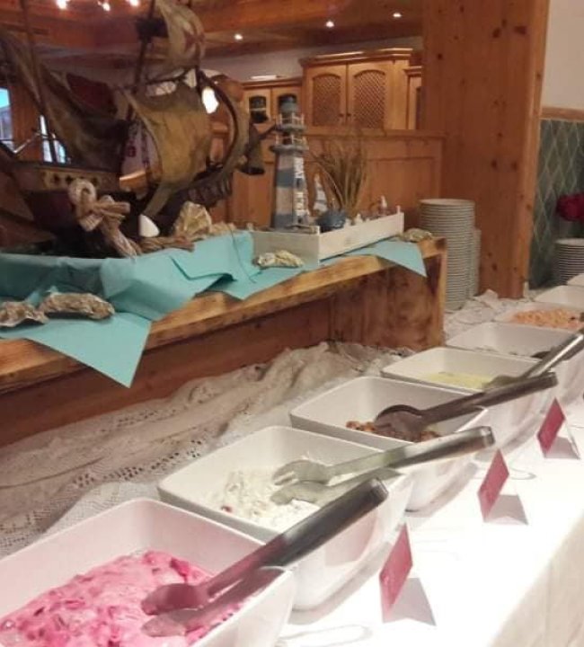 Das Aschermittwoch Buffet 09.jpg