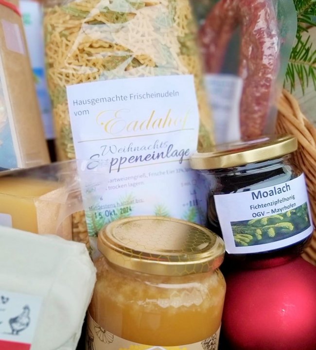 Hofladen Edenlehen Geschenkskorb 03.jpg