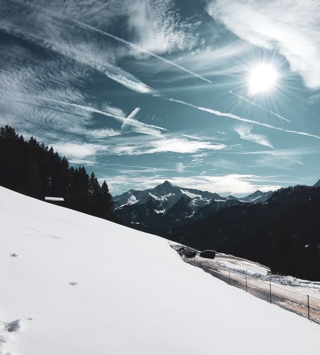 Winterwandern im Sonnenschein 01.jpg