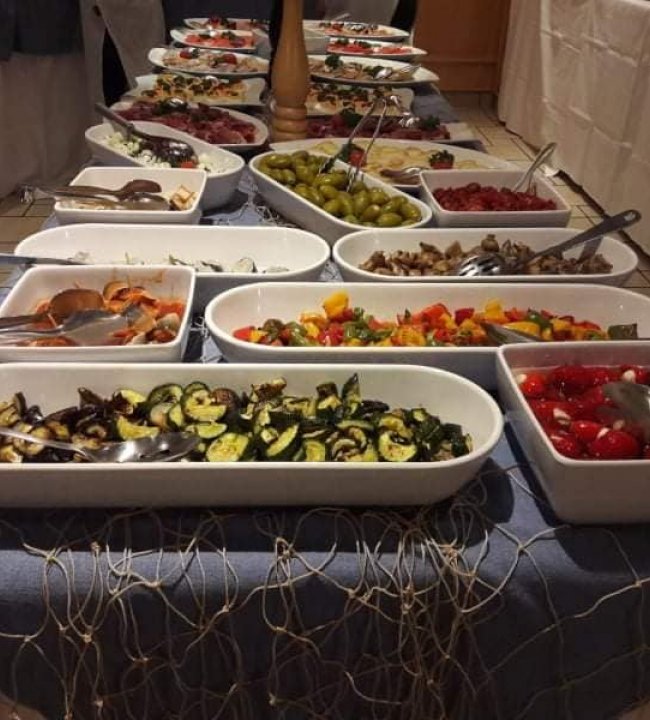 Das Aschermittwoch Buffet 02.jpg