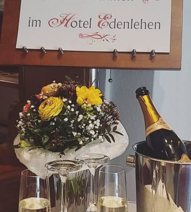 Die ersten Gäste sind da 01.jpg